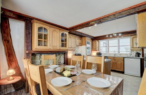 Looe Cottage | 4 Bed in Looe (oc-l30047)