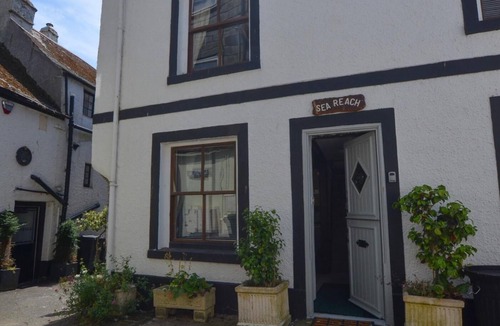 Looe Cottage | 4 Bed in Looe (oc-l30047)
