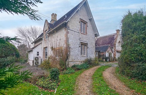 Dorchester Cottage | 4 Bed in Lower Bockhampton (oc-t34129)