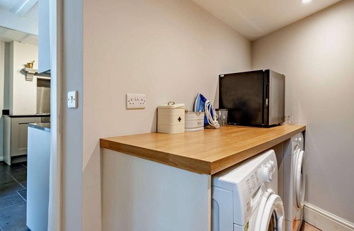 Middleham Cottage | 4 Bed in Middleham (oc-g0189)