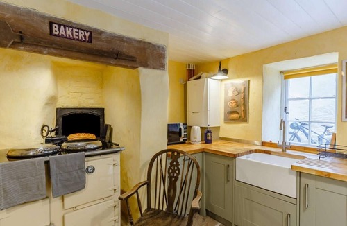 Dunster Cottage | 4 Bed in Minehead (oc-90504)