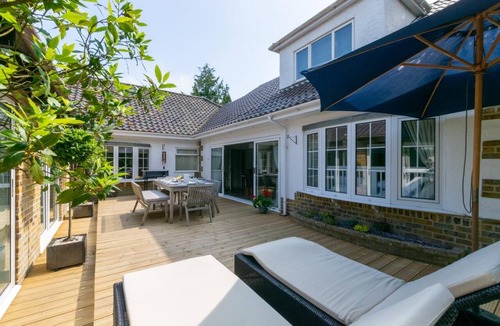 Ovingdean House | 4 Bed in Ovingdean (oc-bbvale)
