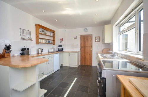 Constantine Bay Cottage | 4 Bed in Padstow (oc-p00425)