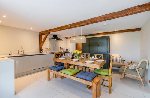 Peasmarsh Cottage | 4 Bed in Peasmarsh (oc-o30350)