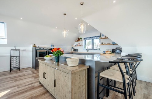 Porthleven Cottage | 4 Bed in Porthleven (oc-ch30536)