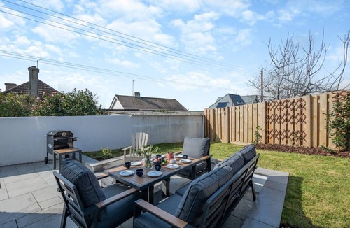 Porthleven Cottage | 4 Bed in Porthleven (oc-ch30536)