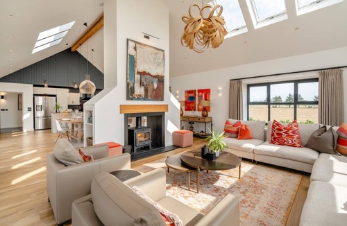 Murthly Cottage | 4 Bed in Rattray (oc-e31983)