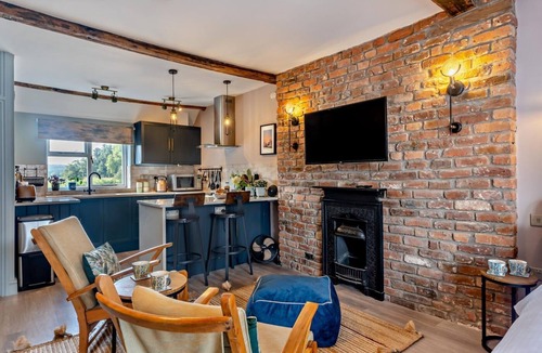 Ruthin Cottage | 4 Bed in Ruthin (oc-a29543)