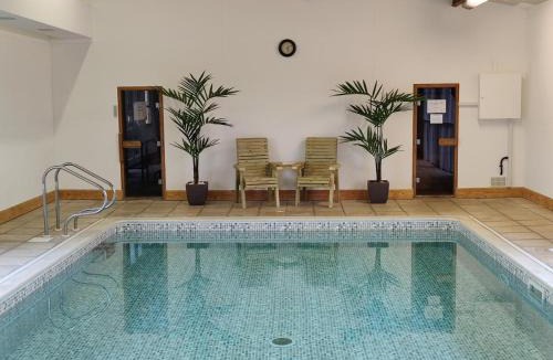 Shebbear House | 4 Bed in Shebbear oc-w33730