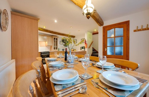 Chillington Cottage | 4 Bed in Slapton, (oc-bc2186)