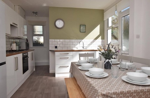 St Austell Cottage | 4 Bed in St. Austell (oc-t32965)