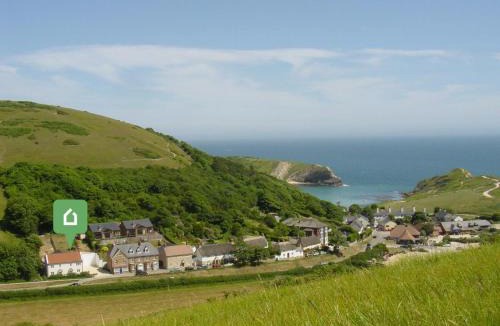 West Lulworth House | 4 Bed in Wareham oc-chric