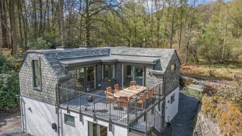 Broughton Mills House | 4 Bed in Water Yeat oc-c30989