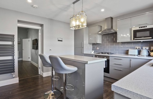 Whitley Bay Cottage | 4 bedroom accommodation in Whitley Bay