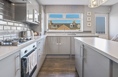 Whitley Bay Cottage | 4 bedroom accommodation in Whitley Bay