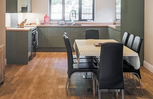 Corton Cottage | 4 bedroom accommodation in Corton, near Lowestoft