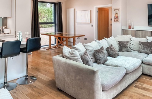 New Forest District Cottage | 4 bedroom accommodation in Ringwood