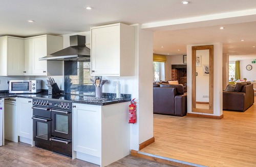 Piltdown Cottage | 4 bedroom accommodation in Uckfield