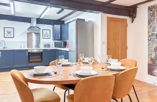 Skipton Apartment | 4 bedroom accommodation in Skipton