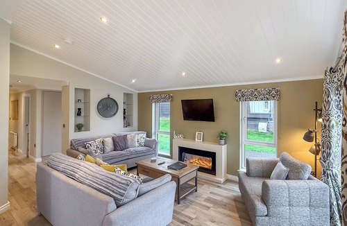 Penally Ski Chalet | 4 bedroom accommodation in Tenby
