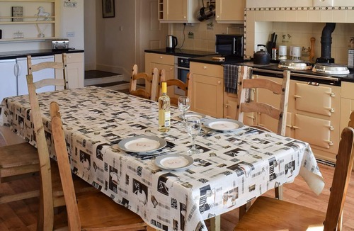 Maunby House | 4 bedroom accommodation in Maunby, near Thirsk