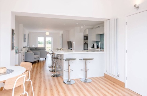 Pakefield House | 4 Sea View Walk, Pakefield