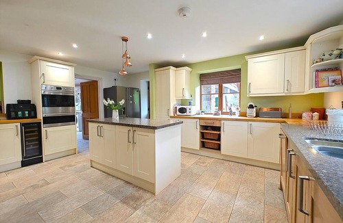 Llangammarch Wells Cottage | 5 Bed in Garth (oc-c44957)