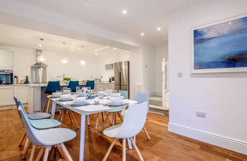 Matlock Bath Cottage | 5 Bed in Matlock Bath (oc-85188)