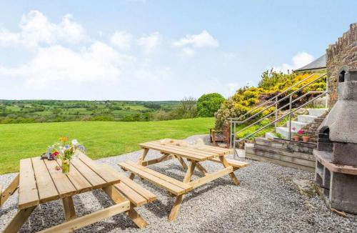 Mary Tavy House | 5 Bed in Okehampton oc-wagol