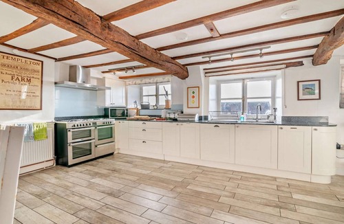 Tiverton Cottage | 5 Bed in Templeton (oc-p28390)