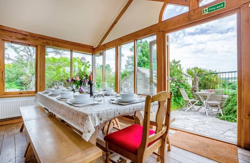 Corfe Castle Cottage | 5 Bed in Wareham (oc-dc061)