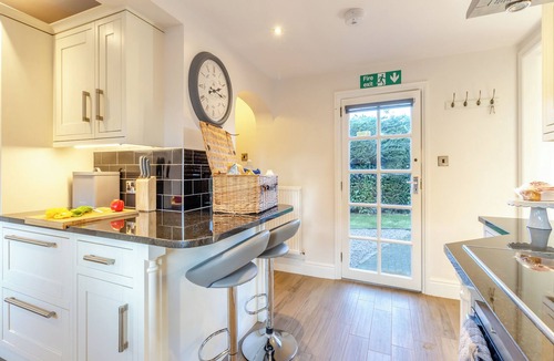 Wem Cottage | 5 bedroom accommodation in Wem, near Shrewsbury
