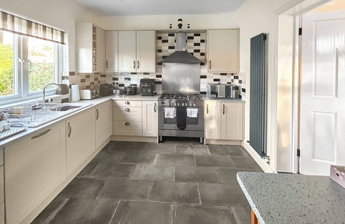 Minehead Cottage | 5 bedroom accommodation in Minehead