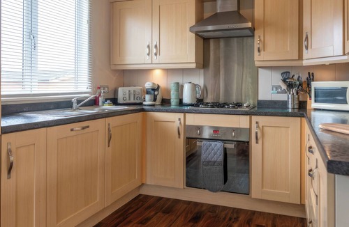 Mullacott Cottage | 6 Atlantic Crescent - UKC7103