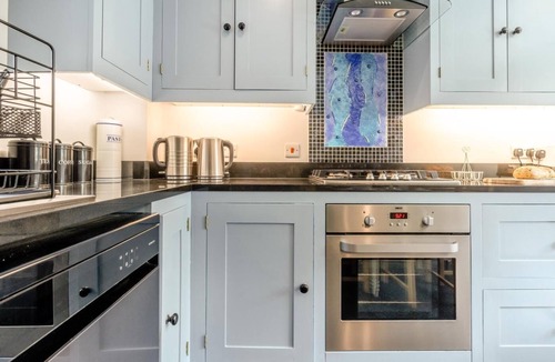Llansantffraid-ym-Mechain Cottage | 6 Bed in Llansantffraid (oc-r42827)