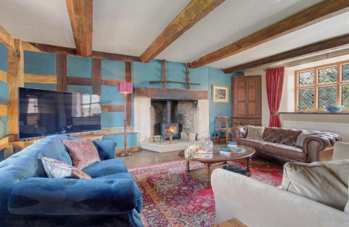 Malvern House | 6 Bed in Storridge oc-c39005