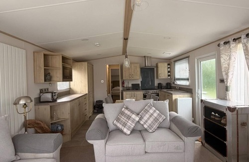 Saxmundham House | 6 berth caravan with front decking at Carlton Meres in Suffolk ref 60010K