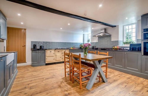 Nether Stowey Cottage | 8 Bed in Nether Stowey (oc-c30194)