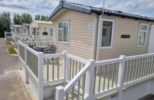 Chapel Saint Leonards Other | 8 BERTH DELUXE CARAVAN PG31