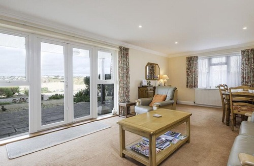 Burgh Island House | 8 Thurlestone Rock - Three Bedroom House, Sleeps 6