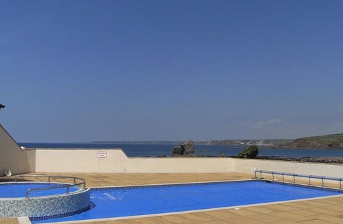 Burgh Island House | 8 Thurlestone Rock - Three Bedroom House, Sleeps 6