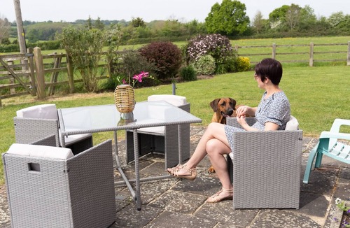 Wotton-under-Edge House | A Hidden Gem, Beautiful Barn With Stunning Countryside Views