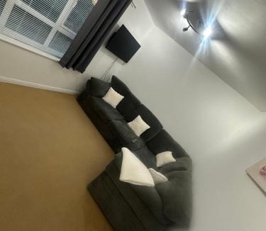 Crawley Apartment | A Home From Home