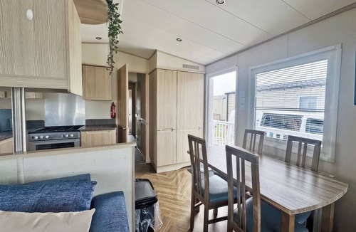 Towyn Cottage | ABI Beachcomber - UKC9623