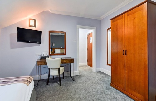 Derby Hotel | Accessible Double Room