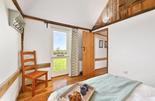 Bilsington House | Acorn Barn