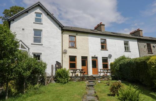 Coniston House | Acorn Cottage