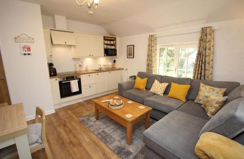 St Teath House | Almond Tree Cottage
