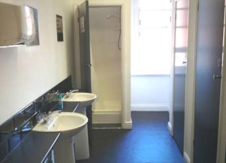 Hillside Hostel | Amity Hostel