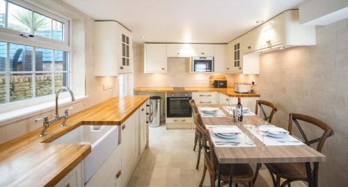 Cowes House | Anchor Cottage
